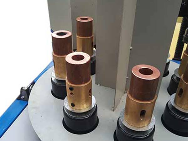 8工位止水螺桿自動焊機